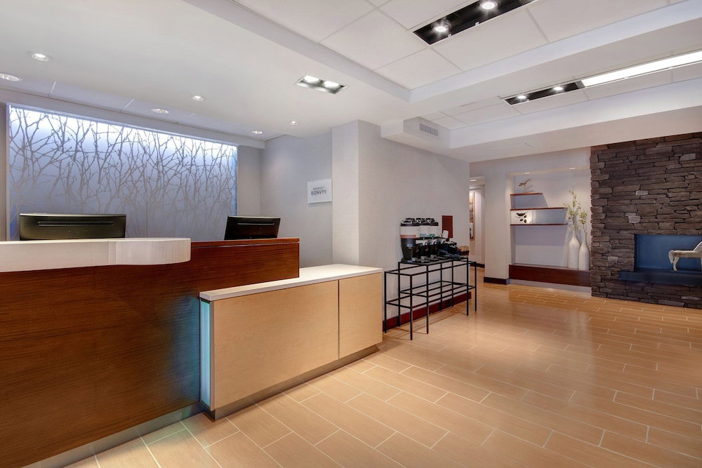 Fairfield Inn & Suites By Marriott Rochester West/Greece
