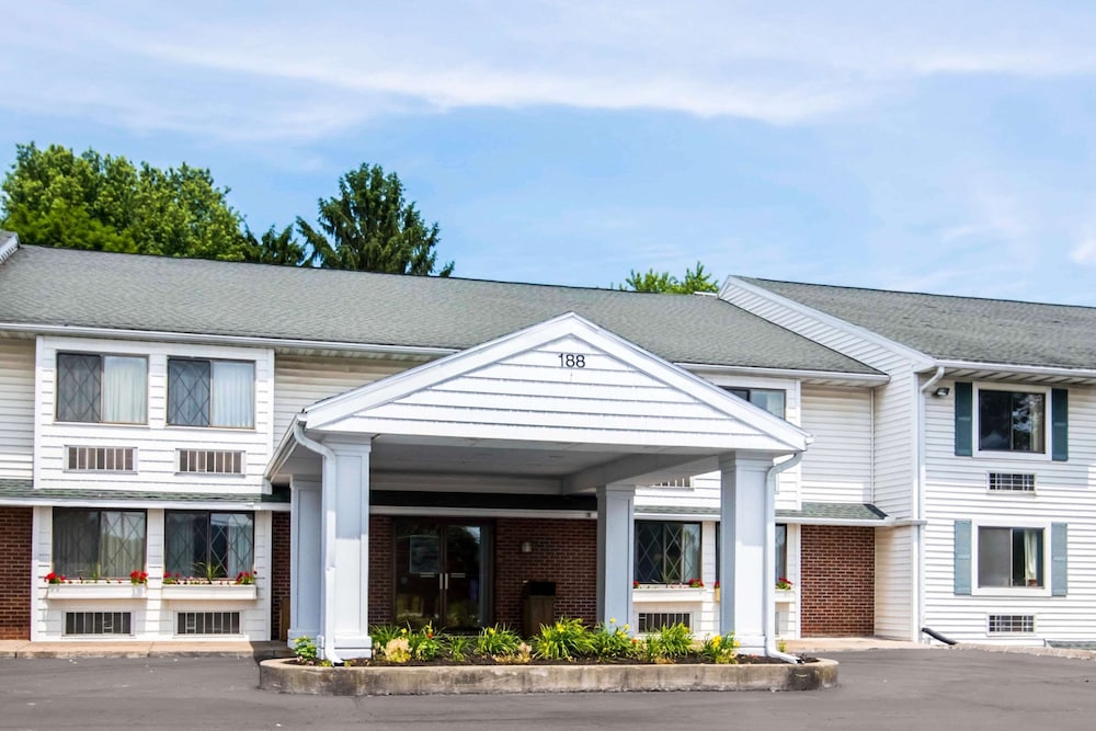 Hotel Quality Inn Cortland - University Area