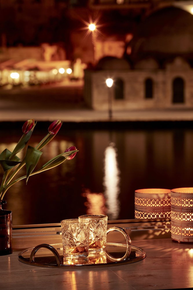 Domus Renier Boutique Hotel
