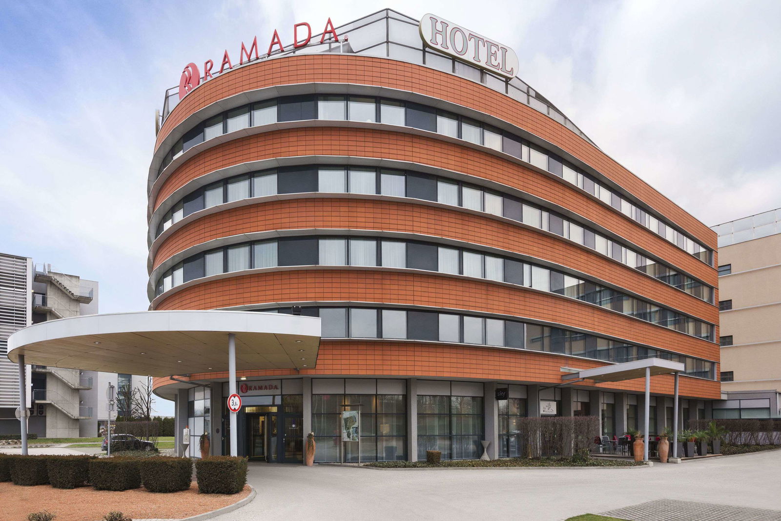 Hotel Ramada By Wyndham Graz