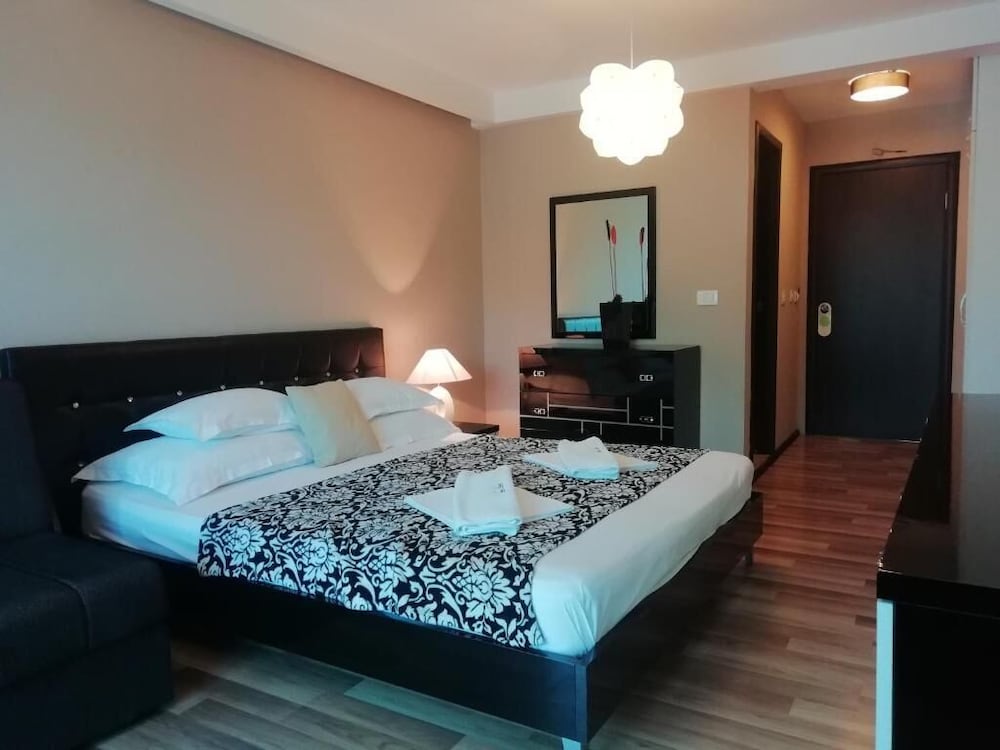 Apartments And Rooms Grand Palazzo