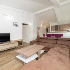 Sejur Apartments Budva Center 2 vacanta Budva