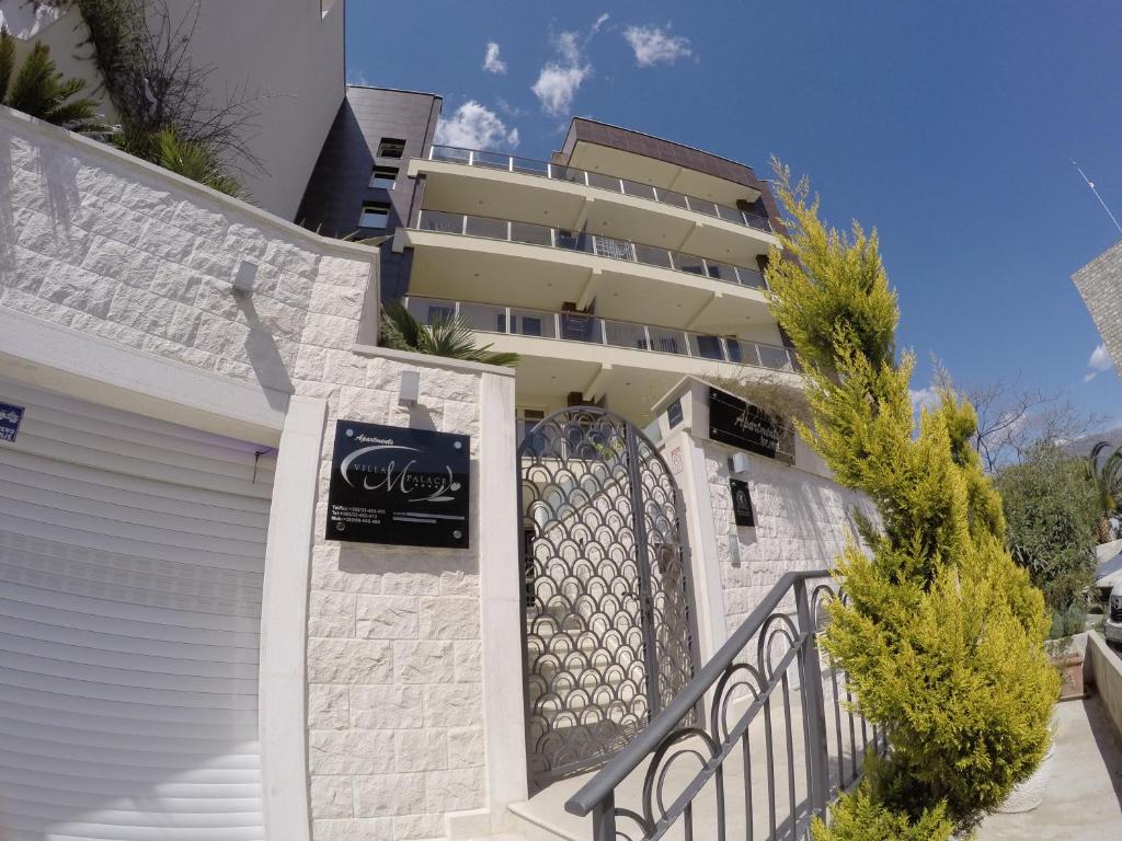 Hotel Apartments M Palace