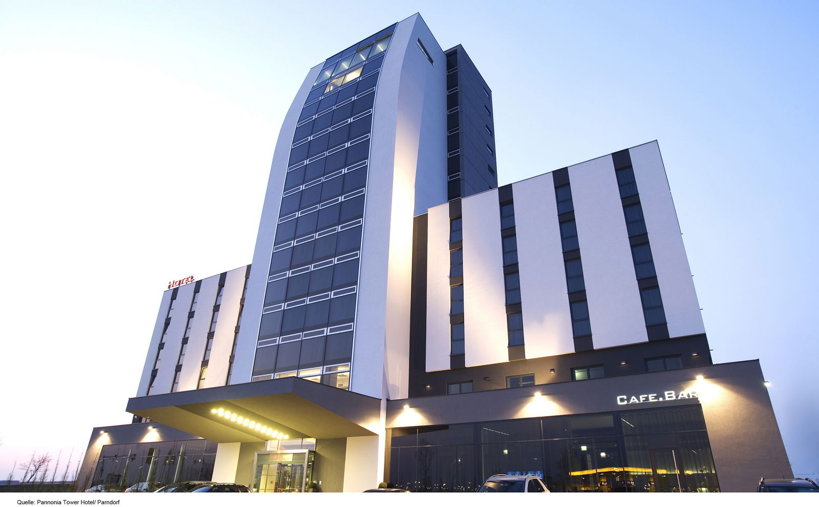 Hotel Pannonia Tower