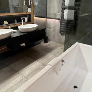 Hotel Held Hotel & Spa cazare Fuegen