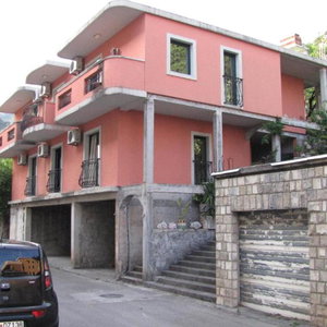 Hotel Lero Apartments cazare Budva