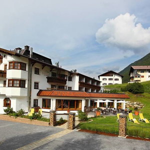 Hotel Hotel Büntali cazare Galtuer