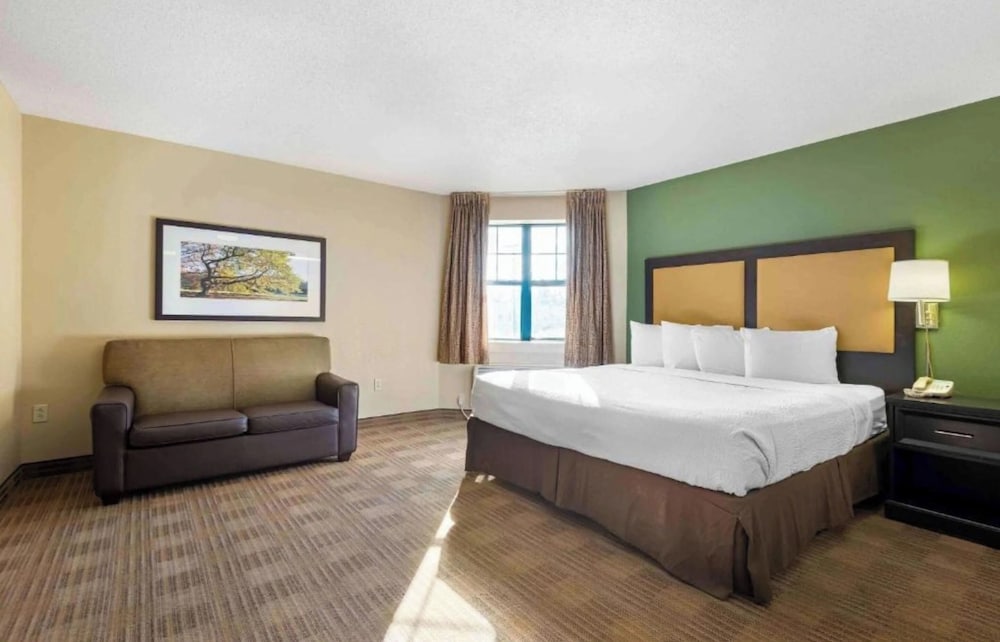 Motel 6 Suites Rochester Henrietta Ny