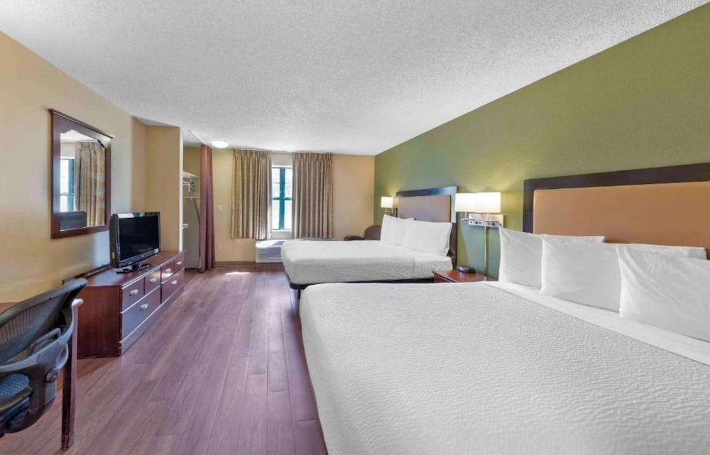 Motel 6 Suites Rochester Henrietta Ny