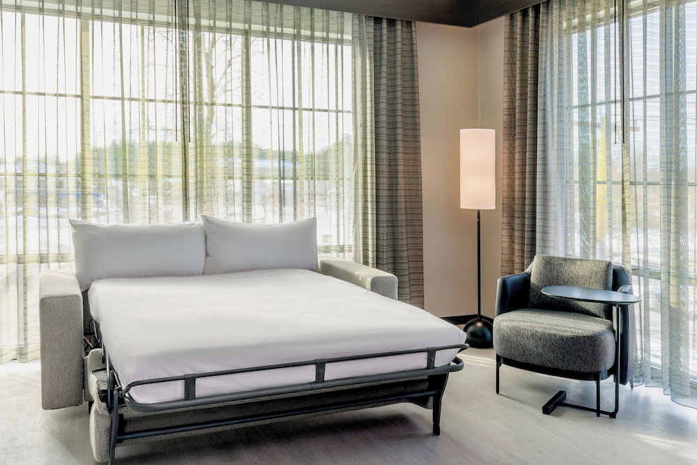 Ac Hotel By Marriott Saratoga Springs