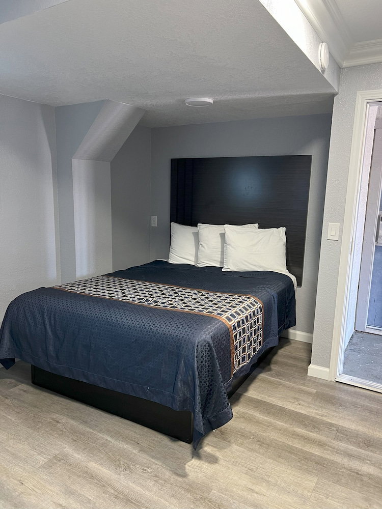 Sea Garden Inn Pismo Beach- San Luis Obispo