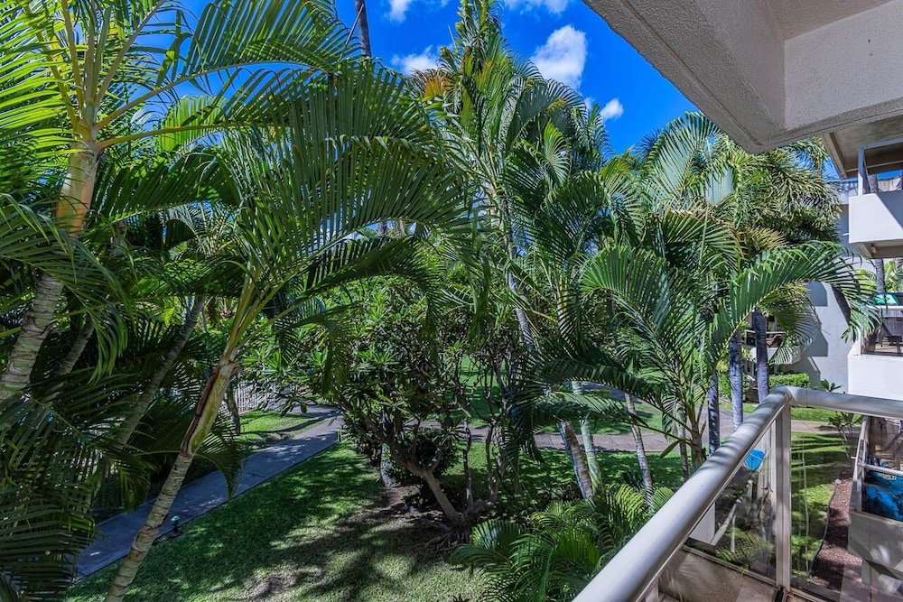 Maui Banyan By Coldwell Banker Island Vacations