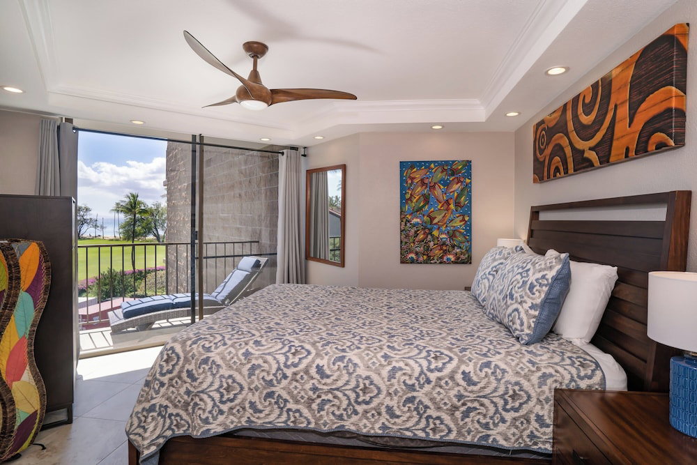 Elegant Oceanfront Vistas