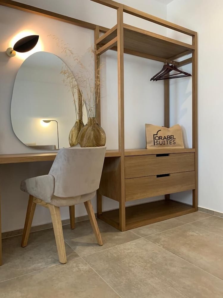 Orabel Suites