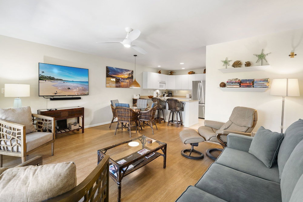 Hotel Maui Kamaole J-104 - Renovated, Private Ground Floor Unit, Two Lanais, Split Ac!
