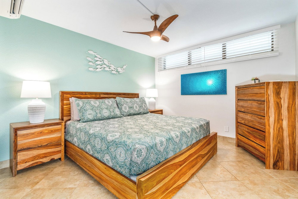 Modern & Central Oceanview Vistas
