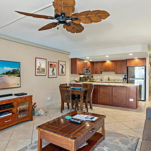 Hotel Kamaole Sands 9-301 - Luxurious Renovation, Split Ac, Wi-Fi, Ocean View Condo cazare Wailea