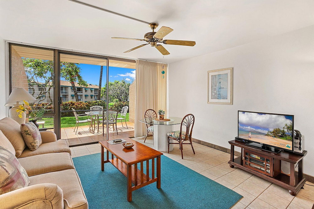 Hotel Maui Vista 3-102 - Updated, Ground Level, Steps To The Pool, Walk To Everything!