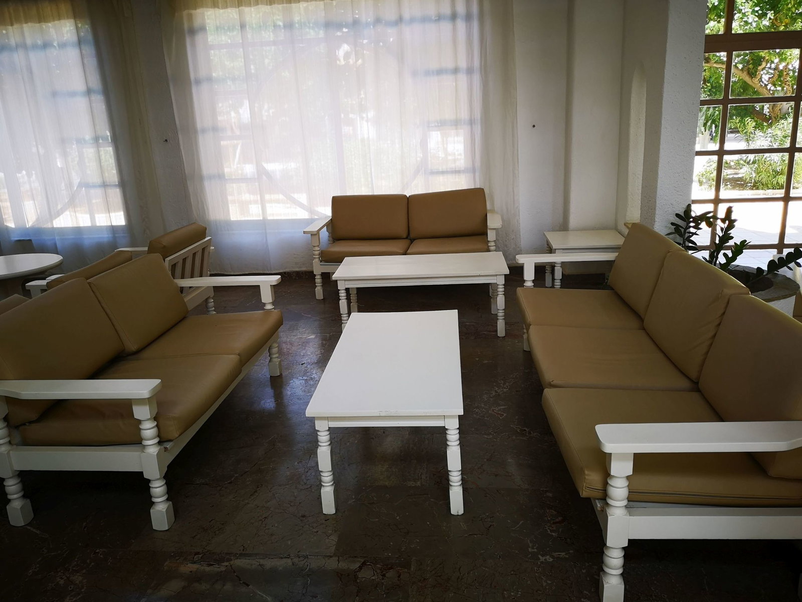 dal travel Apollon