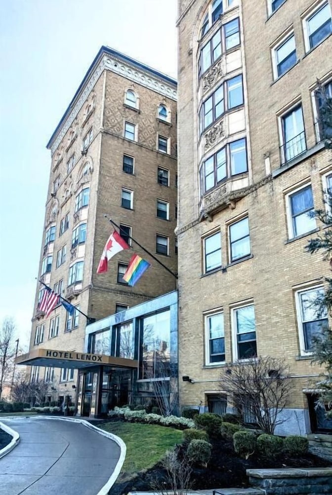 Hotel Lenox Hotel And Suites