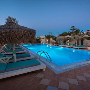 Sejur Joy Beach Hotel vacanta Santorini