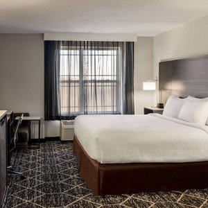 Hotel La Quinta Inn & Suites By Wyndham Lake George cazare Lake George