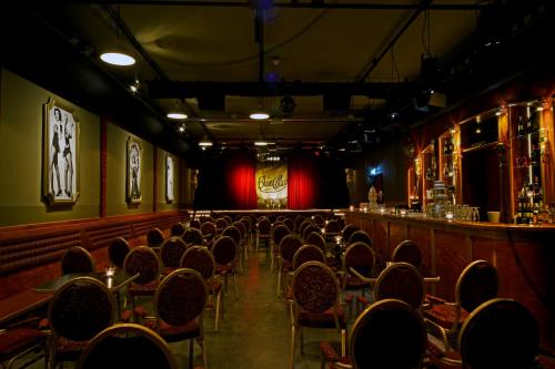 Hotel Blue Collar Hotel