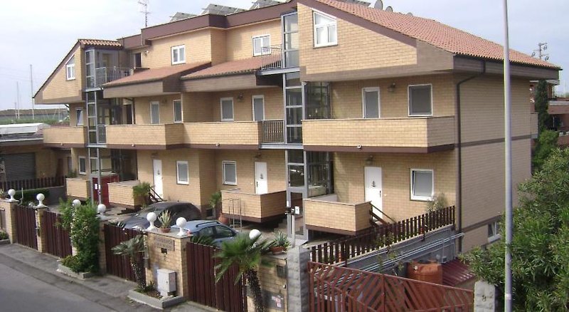 Euro House Suites