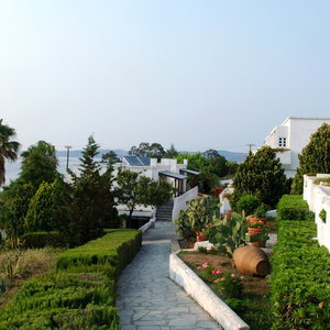 Hotel Agionissi Resort cazare Ammouliani