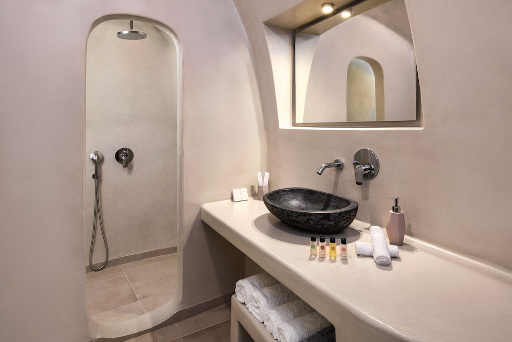Hill Suites