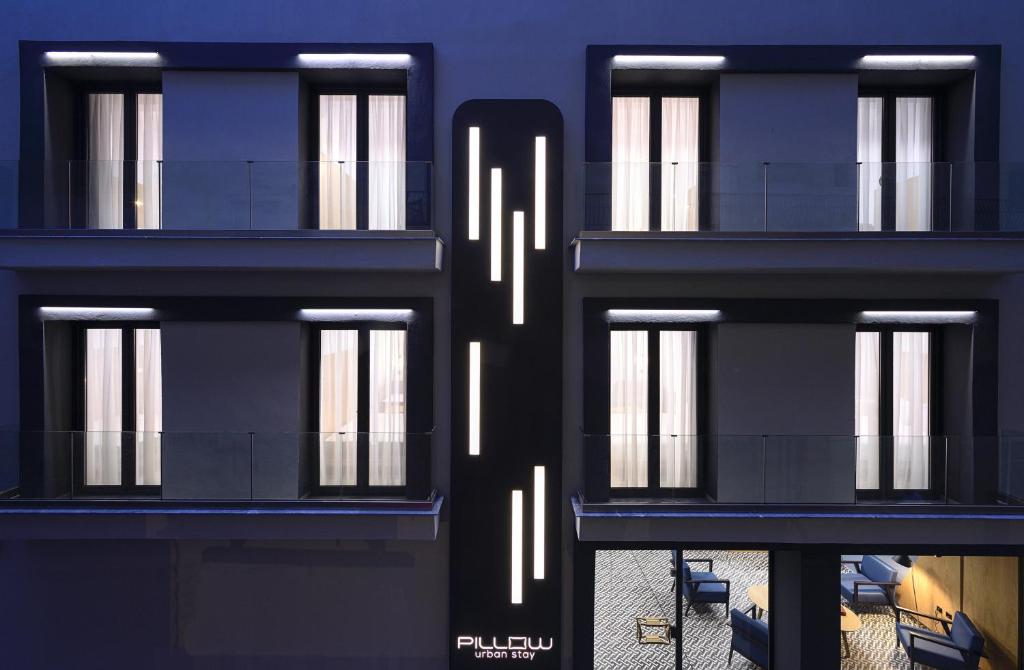 Hotel Pillow Urban Stay