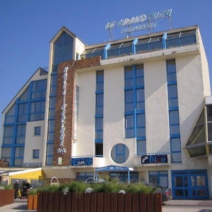 Hotel The Originals Boutique Hotel Neptune cazare Berck