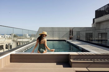 Hotel White City Limassol Aparthotel