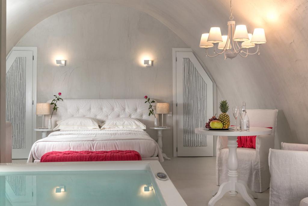 Mythical Blue Luxury Suites