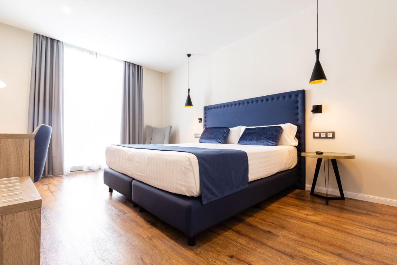 Hotel Taverna De La Sal