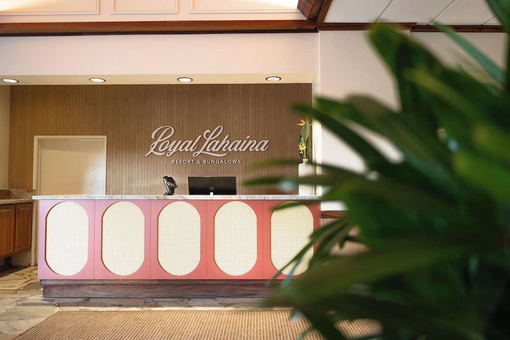 Royal Lahaina Bungalows & Spa