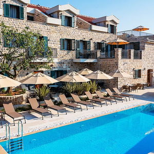 Hotel Boutique Hotel Ruzmarin Spa & Garden cazare Budva