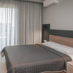 Hotel Elizabeth Queen Luxury Rooms cazare Katerini