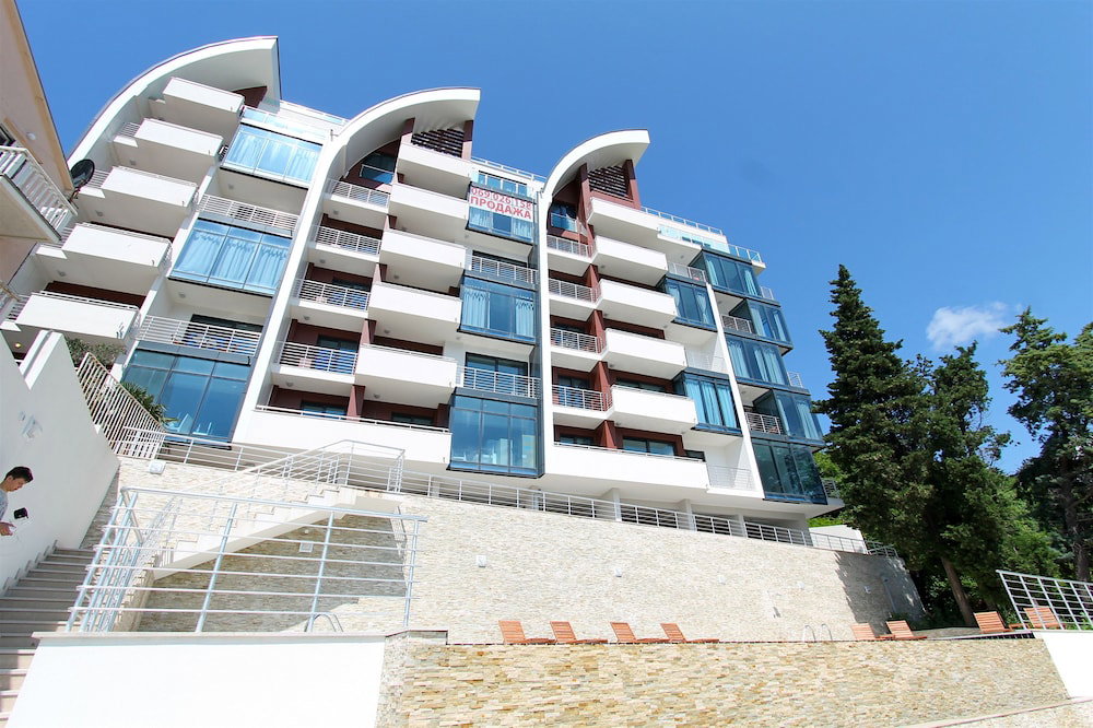 Hotel Apartments Aqua