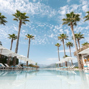 Hotel Monte Palm Beach cazare Mrcevac