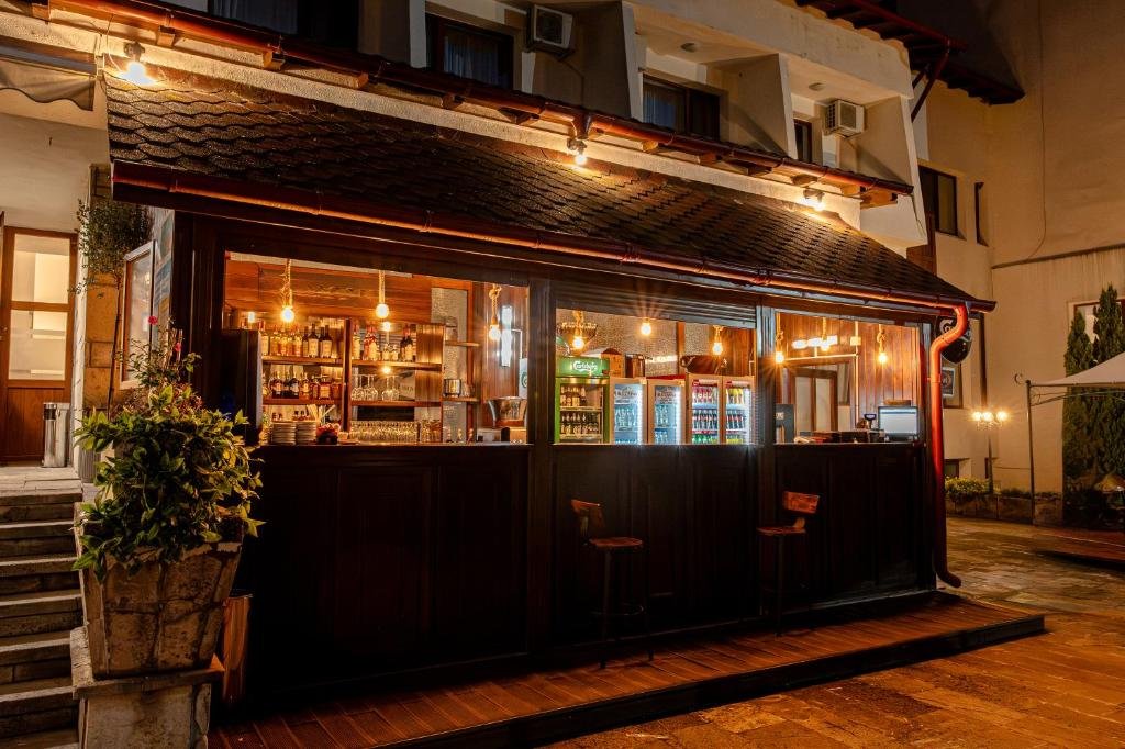 Hotel Sallaris