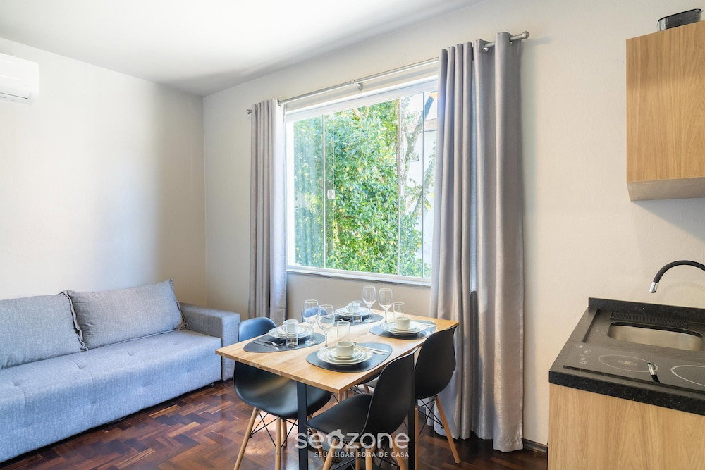 Hotel Studio W/ Garage, 750M Fr/ Vila Germanica Ola0006