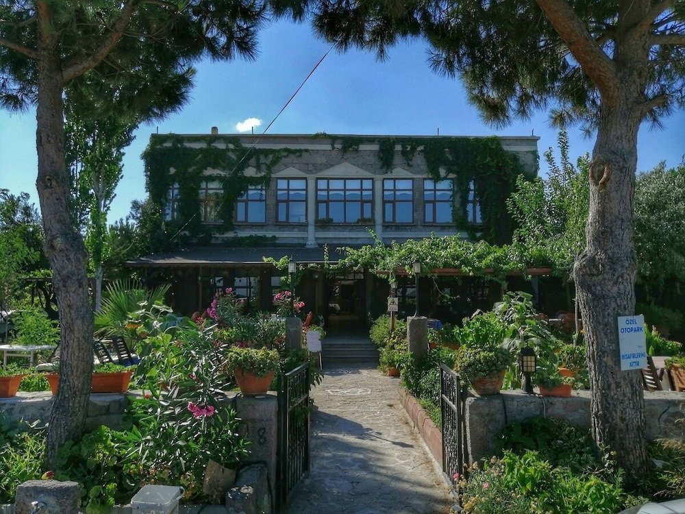 Hotel Assos Büyük Yıldızsaray Otel