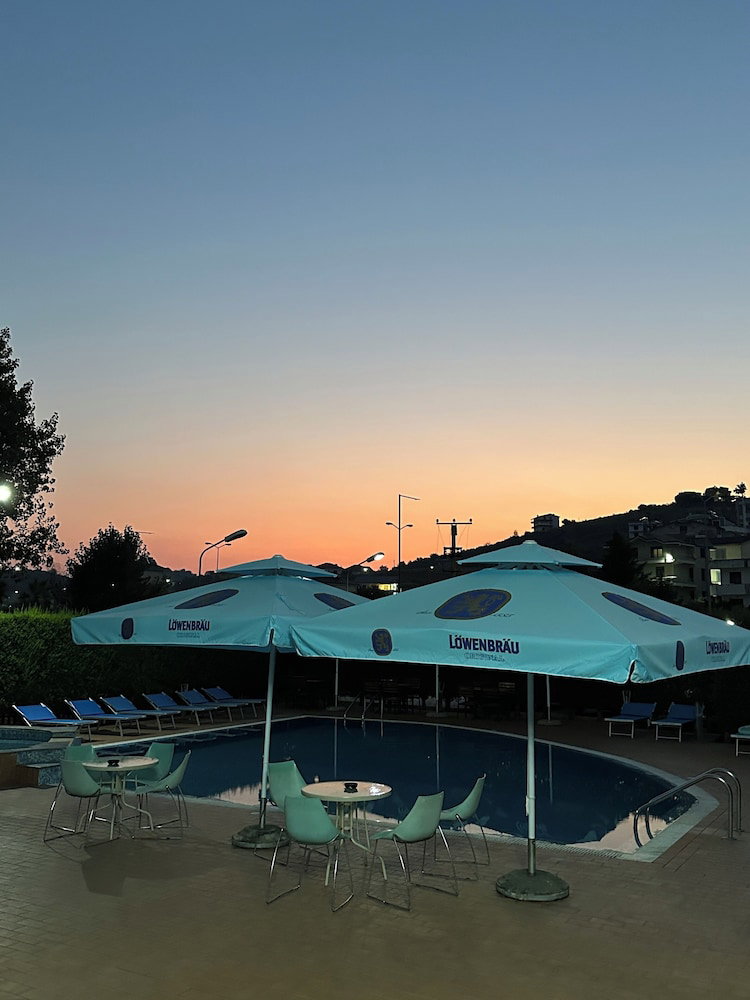 Hotel Blue Sky