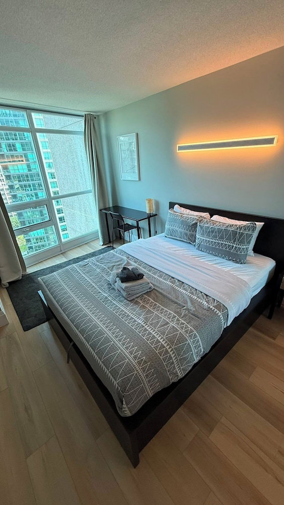 Hotel Fort Harbour Suites - Downtown Toronto