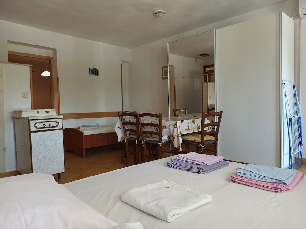 Apartmani Rogica