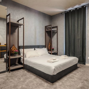 Hotel Termini Jacuzzi Suite cazare Casal Bertone