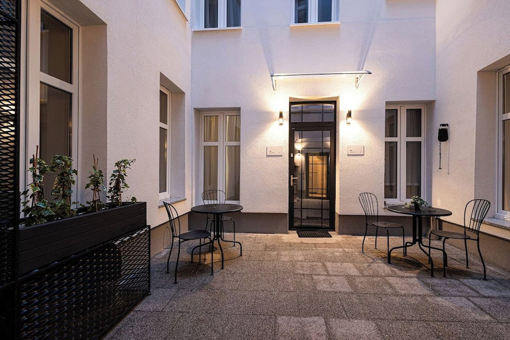 Hotel Estrella 12 - Stylowy Loft Z Antresol W Sercu Torunia