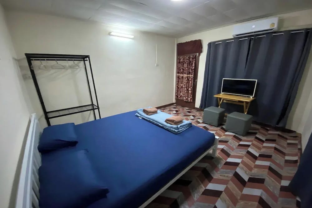Hotel Sleep Break Hostel Sathon