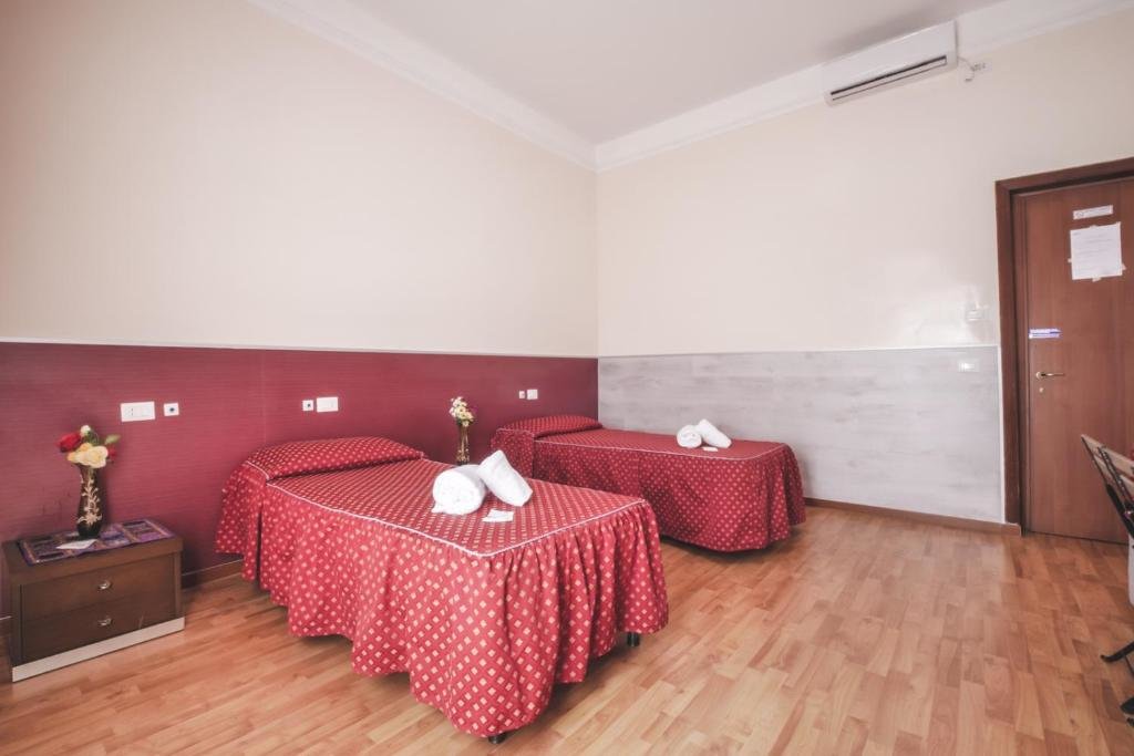 Hotel Vertex Guest House
